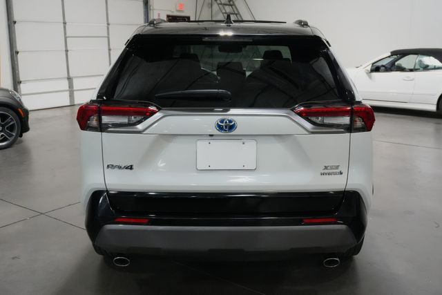 2020 Toyota RAV4 Hybrid XSE