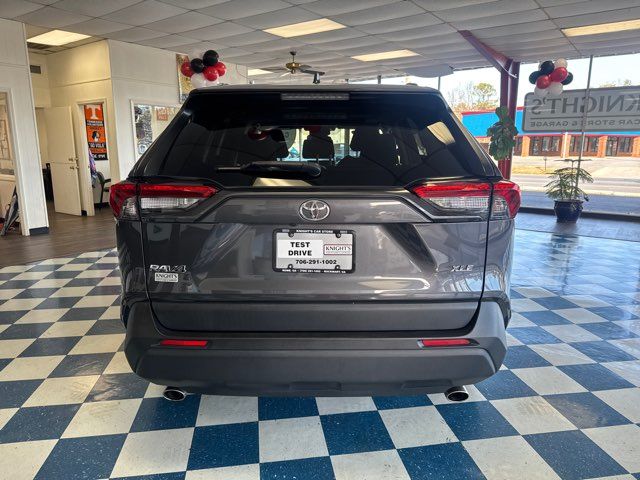 2020 Toyota RAV4 XLE | Rome, GA | Knight's Car Store 2020 Toyota RAV4 XLE | Rome, GA | Knight's Car Store