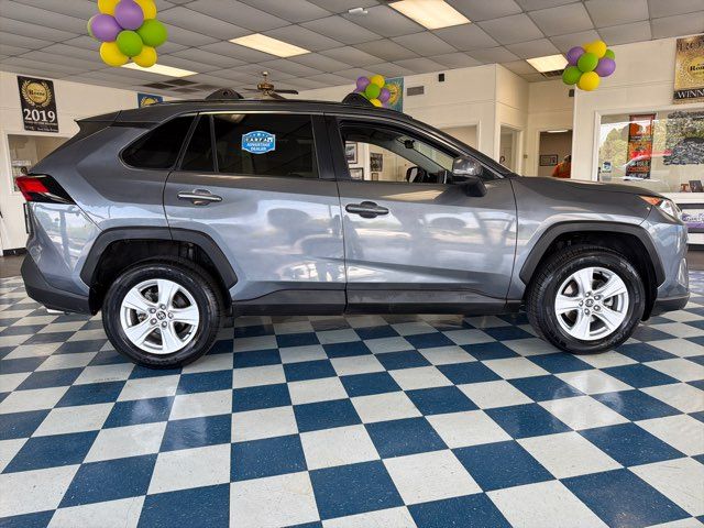 2020 Toyota RAV4 XLE | Rome, GA | Knight's Car Store 2020 Toyota RAV4 XLE | Rome, GA | Knight's Car Store