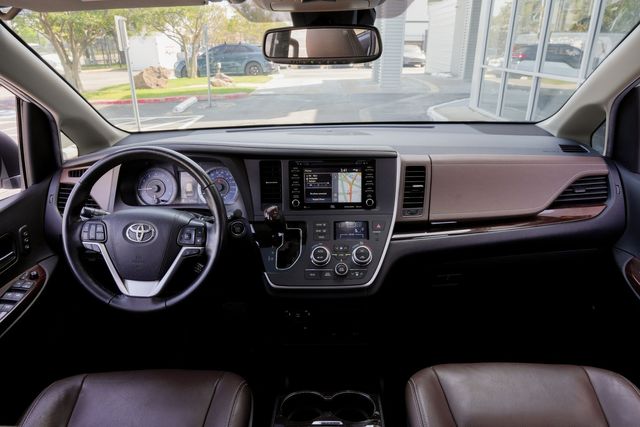 2020 Toyota Sienna Limited Premium 7-Passenger LOADED / CLEAN CARFAX | Austin, TX | Rocky Mountain Truck Stop Austin 2020 Toyota Sienna Limited Premium 7-Passenger LOADED / CLEAN CARFAX | Austin, TX | Rocky Mountain Truck Stop Austin