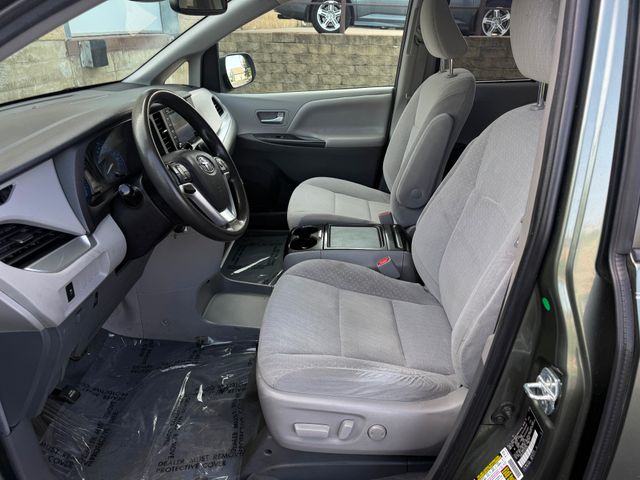 2020 Toyota Sienna LE 8-Passenger