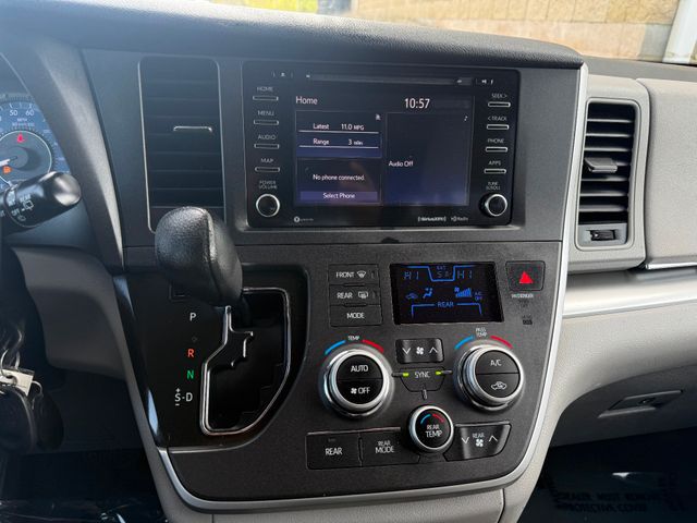 2020 Toyota Sienna LE 8-Passenger