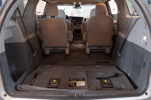 2020 Toyota Sienna L