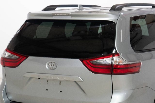 2020 Toyota Sienna XLE Premium 8 Passenger 4dr Mini Van | Houston, TX | Houston Auto Credit 2020 Toyota Sienna XLE Premium 8 Passenger 4dr Mini Van | Houston, TX | Houston Auto Credit