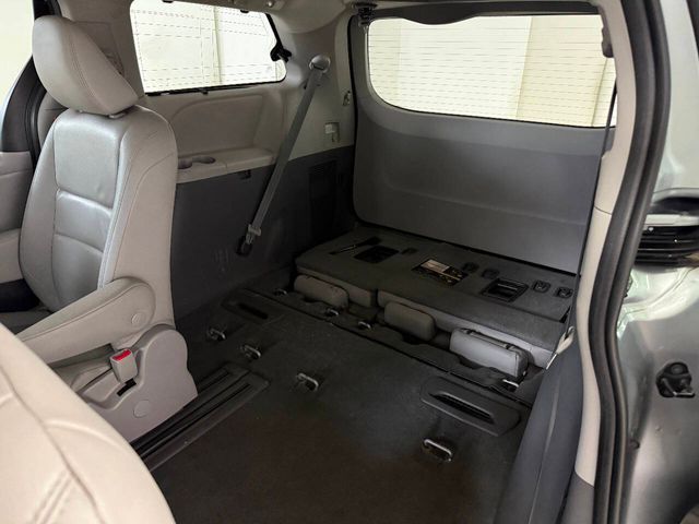 2020 Toyota Sienna XLE Premium 8 Passenger 4dr Mini Van | Houston, TX | Houston Auto Credit 2020 Toyota Sienna XLE Premium 8 Passenger 4dr Mini Van | Houston, TX | Houston Auto Credit