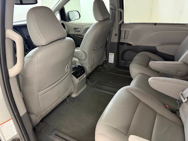2020 Toyota Sienna XLE Premium 8 Passenger 4dr Mini Van | Houston, TX | Houston Auto Credit 2020 Toyota Sienna XLE Premium 8 Passenger 4dr Mini Van | Houston, TX | Houston Auto Credit