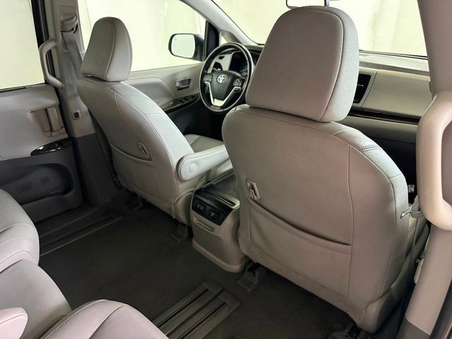 2020 Toyota Sienna XLE Premium 8 Passenger 4dr Mini Van | Houston, TX | Houston Auto Credit 2020 Toyota Sienna XLE Premium 8 Passenger 4dr Mini Van | Houston, TX | Houston Auto Credit