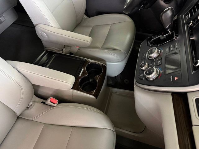 2020 Toyota Sienna XLE Premium 8 Passenger 4dr Mini Van | Houston, TX | Houston Auto Credit 2020 Toyota Sienna XLE Premium 8 Passenger 4dr Mini Van | Houston, TX | Houston Auto Credit