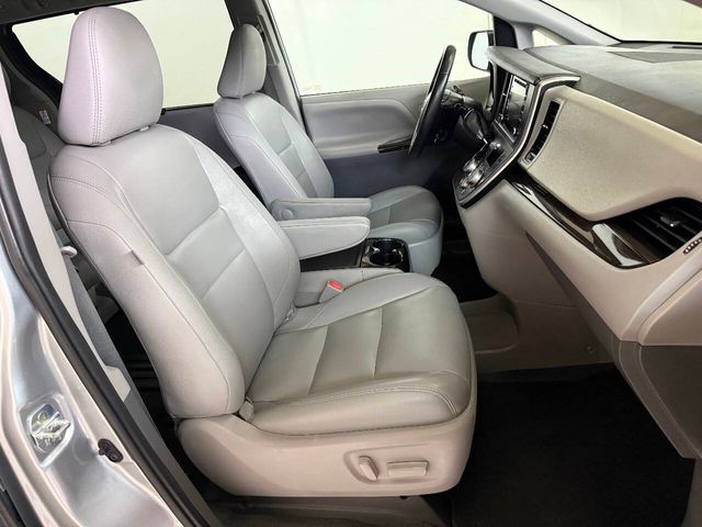 2020 Toyota Sienna XLE Premium 8 Passenger 4dr Mini Van | Houston, TX | Houston Auto Credit 2020 Toyota Sienna XLE Premium 8 Passenger 4dr Mini Van | Houston, TX | Houston Auto Credit