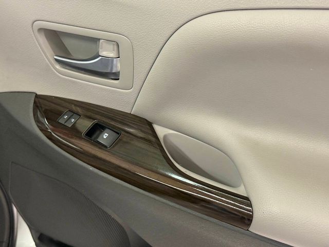 2020 Toyota Sienna XLE Premium 8 Passenger 4dr Mini Van | Houston, TX | Houston Auto Credit 2020 Toyota Sienna XLE Premium 8 Passenger 4dr Mini Van | Houston, TX | Houston Auto Credit