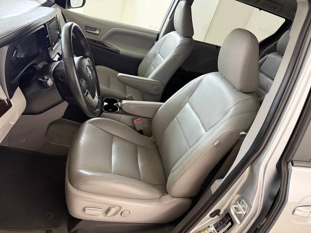 2020 Toyota Sienna XLE Premium 8 Passenger 4dr Mini Van | Houston, TX | Houston Auto Credit 2020 Toyota Sienna XLE Premium 8 Passenger 4dr Mini Van | Houston, TX | Houston Auto Credit