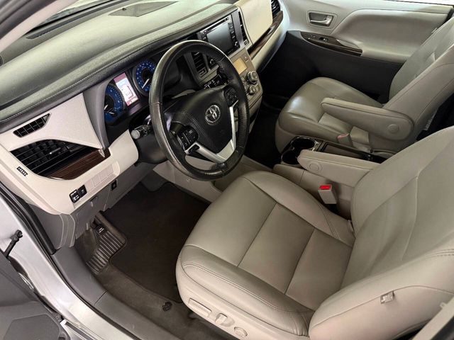 2020 Toyota Sienna XLE Premium 8 Passenger 4dr Mini Van | Houston, TX | Houston Auto Credit 2020 Toyota Sienna XLE Premium 8 Passenger 4dr Mini Van | Houston, TX | Houston Auto Credit