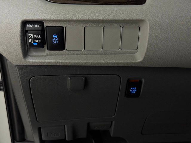 2020 Toyota Sienna XLE Premium 8 Passenger 4dr Mini Van | Houston, TX | Houston Auto Credit 2020 Toyota Sienna XLE Premium 8 Passenger 4dr Mini Van | Houston, TX | Houston Auto Credit