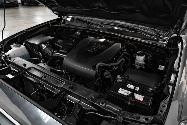 2020 Toyota Tacoma SR5 V6 1-Owner | Addison, TX | Addison Autoplex 2020 Toyota Tacoma SR5 V6 1-Owner | Addison, TX | Addison Autoplex