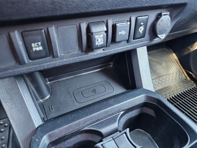 2020 Toyota Tacoma TRD Sport | Brownsville TX | English Motors 2020 Toyota Tacoma TRD Sport | Brownsville TX | English Motors