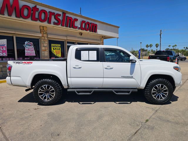 2020 Toyota Tacoma TRD Sport | Brownsville TX | English Motors 2020 Toyota Tacoma TRD Sport | Brownsville TX | English Motors