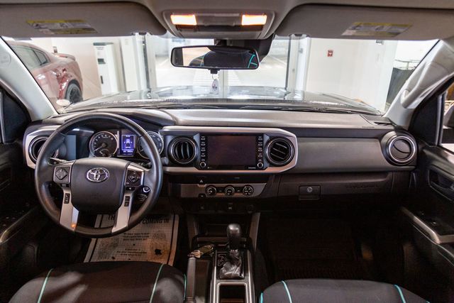 2020 Toyota Tacoma SR5 Crew Cab