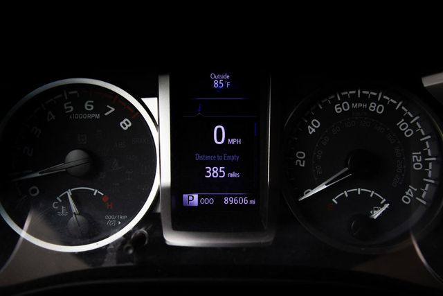 2020 Toyota Tacoma SR5 Crew Cab