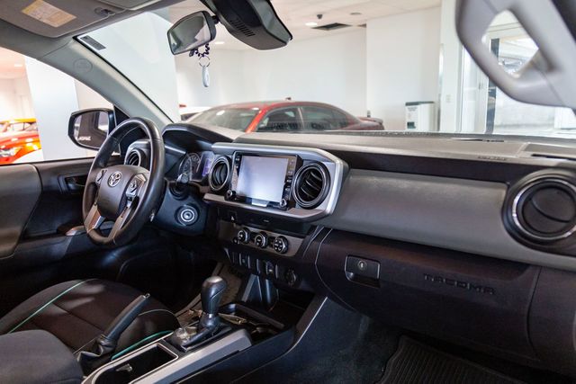 2020 Toyota Tacoma SR5 Crew Cab