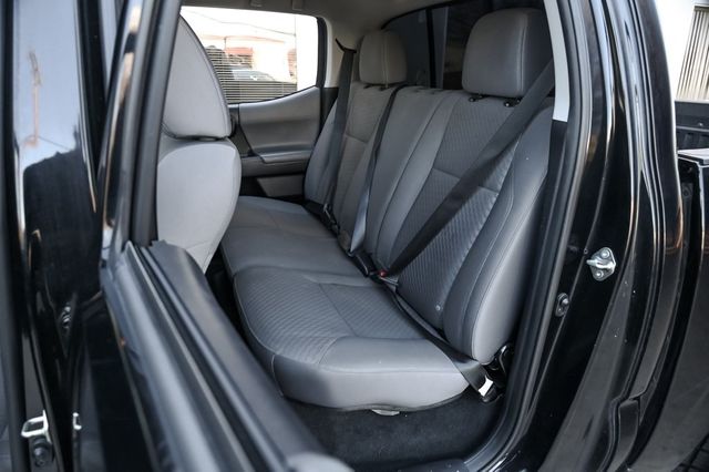 2020 Toyota Tacoma SR V6 Apple Car/Android Backup Cam Safety Sensing 2020 Toyota Tacoma SR V6 Apple Car/Android Backup Cam Safety Sensing