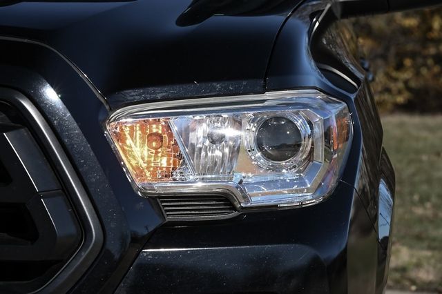 2020 Toyota Tacoma SR V6 Apple Car/Android Backup Cam Safety Sensing 2020 Toyota Tacoma SR V6 Apple Car/Android Backup Cam Safety Sensing