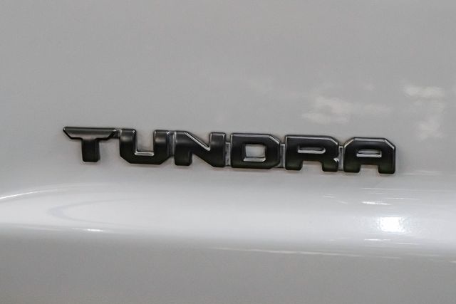 2020 Toyota Tundra SR5 TSS OFF-ROAD Cement 20" WHEELS 2 Owner LOADED | Dallas, TX | East Dallas Diesel 2020 Toyota Tundra SR5 TSS OFF-ROAD Cement 20" WHEELS 2 Owner LOADED | Dallas, TX | East Dallas Diesel