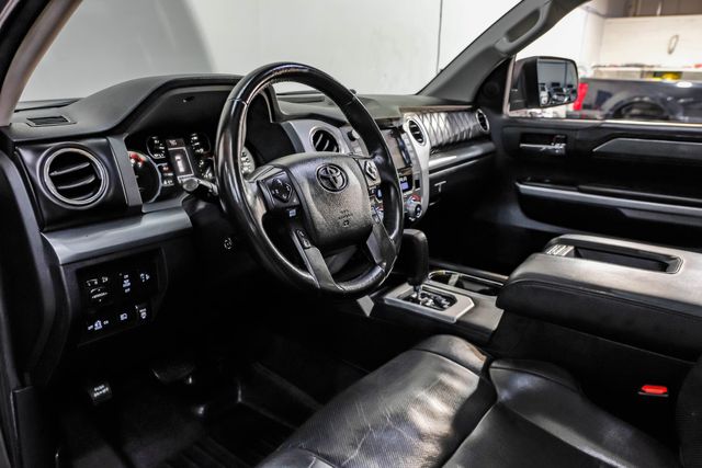 2020 Toyota Tundra Platinum Edition CrewMax Leveled 33" X/T 1 Owner | Dallas, TX | East Dallas Diesel 2020 Toyota Tundra Platinum Edition CrewMax Leveled 33" X/T 1 Owner | Dallas, TX | East Dallas Diesel