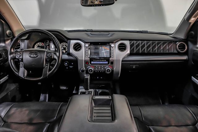2020 Toyota Tundra Platinum Edition CrewMax Leveled 33" X/T 1 Owner | Dallas, TX | East Dallas Diesel 2020 Toyota Tundra Platinum Edition CrewMax Leveled 33" X/T 1 Owner | Dallas, TX | East Dallas Diesel