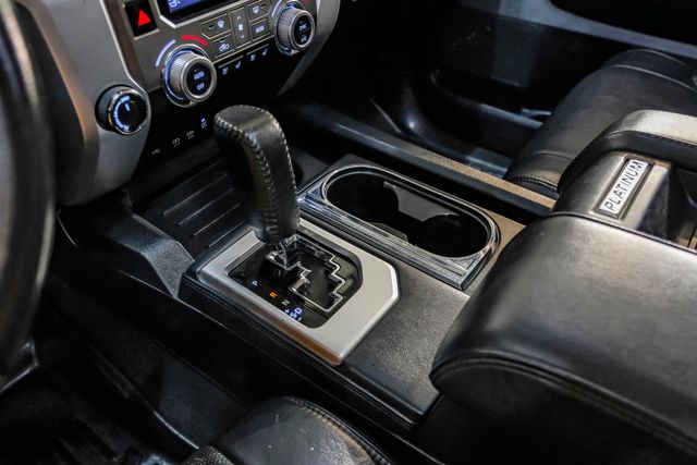 2020 Toyota Tundra Platinum Edition CrewMax Leveled 33" X/T 1 Owner | Dallas, TX | East Dallas Diesel 2020 Toyota Tundra Platinum Edition CrewMax Leveled 33" X/T 1 Owner | Dallas, TX | East Dallas Diesel