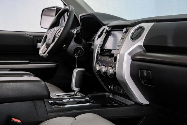 2020 Toyota Tundra SR5 CrewMax LeatherPkg TSSOffroadPkg PerfectCarfax | Dallas, TX | Stevens Motor Company LLC