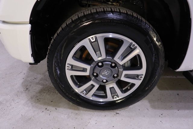 2020 Toyota Tundra Platinum 4x4 4dr CrewMax Cab Pickup SB