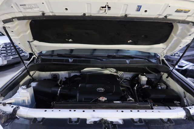 2020 Toyota Tundra Platinum 4x4 4dr CrewMax Cab Pickup SB