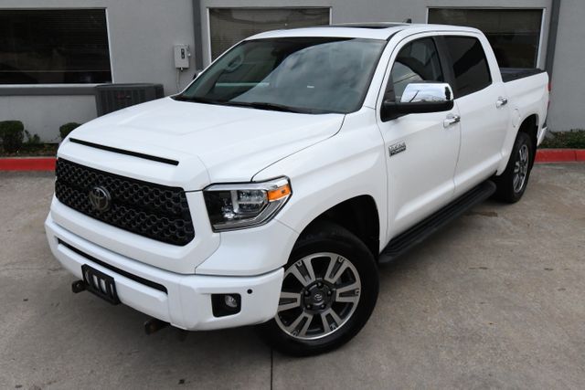 2020 Toyota Tundra Platinum Push Button Moonroof Tri-Fold Tonneau XM 2020 Toyota Tundra Platinum Push Button Moonroof Tri-Fold Tonneau XM