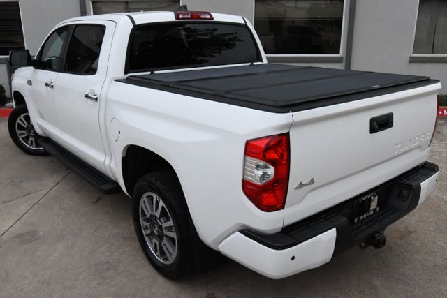 2020 Toyota Tundra Platinum Push Button Moonroof Tri-Fold Tonneau XM 2020 Toyota Tundra Platinum Push Button Moonroof Tri-Fold Tonneau XM