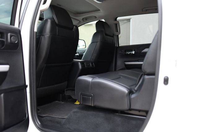 2020 Toyota Tundra Platinum Push Button Moonroof Tri-Fold Tonneau XM