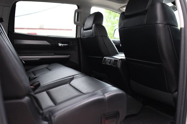 2020 Toyota Tundra Platinum Push Button Moonroof Tri-Fold Tonneau XM