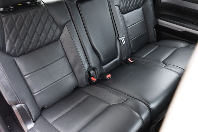 2020 Toyota Tundra Platinum Push Button Moonroof Tri-Fold Tonneau XM 2020 Toyota Tundra Platinum Push Button Moonroof Tri-Fold Tonneau XM