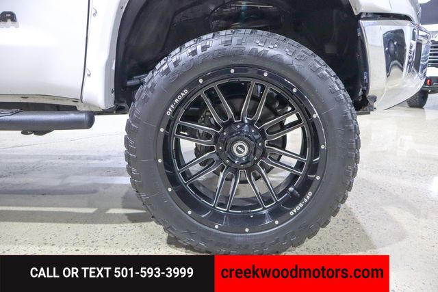 2020 Toyota Tundra SR5 4x4 5.7L V8 Financing White LIFTED 22s CrewMax