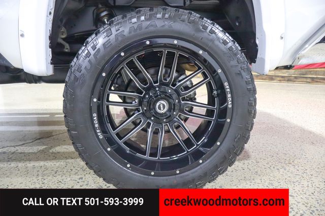 2020 Toyota Tundra SR5 4x4 5.7L V8 Financing White LIFTED 22s CrewMax