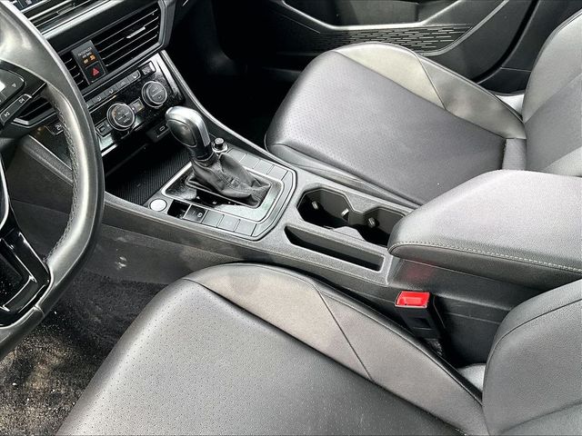 2020 Volkswagen Jetta R-Line