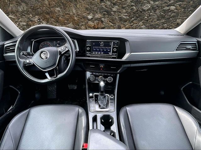 2020 Volkswagen Jetta R-Line