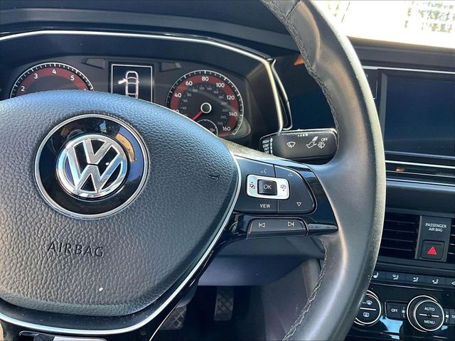 2020 Volkswagen Jetta R-Line