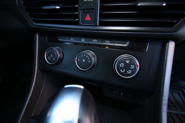 2020 Volkswagen Jetta 1.4T S  1.4T SE  1.4T R-Line | San Antonio, TX | R&amp;L Certified Auto Group