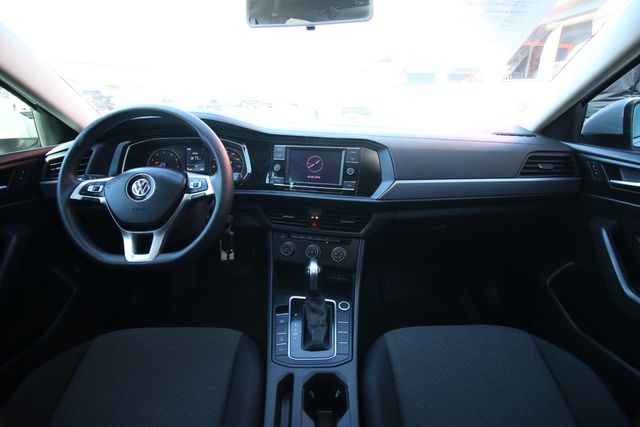 2020 Volkswagen Jetta 1.4T S  1.4T SE  1.4T R-Line | San Antonio, TX | R&amp;L Certified Auto Group