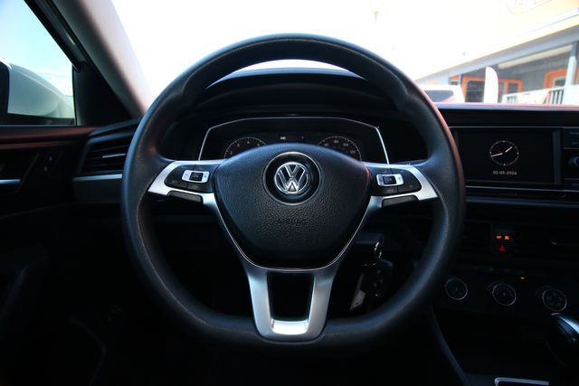 2020 Volkswagen Jetta 1.4T S 1.4T SE 1.4T R-Line | San Antonio, TX | R&L Certified Auto Group 2020 Volkswagen Jetta 1.4T S 1.4T SE 1.4T R-Line | San Antonio, TX | R&L Certified Auto Group