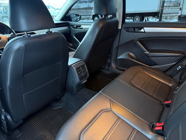 2020 Volkswagen PASSAT SE Leather Sunroof | Canton, Ohio | Ohio Auto Warehouse LLC 2020 Volkswagen PASSAT SE Leather Sunroof | Canton, Ohio | Ohio Auto Warehouse LLC