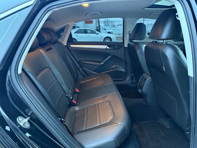 2020 Volkswagen PASSAT SE Leather Sunroof | Canton, Ohio | Ohio Auto Warehouse LLC 2020 Volkswagen PASSAT SE Leather Sunroof | Canton, Ohio | Ohio Auto Warehouse LLC