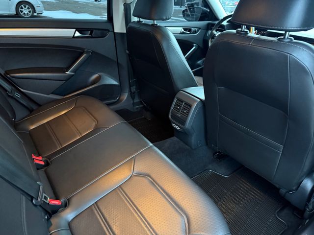 2020 Volkswagen PASSAT SE Leather Sunroof | Canton, Ohio | Ohio Auto Warehouse LLC 2020 Volkswagen PASSAT SE Leather Sunroof | Canton, Ohio | Ohio Auto Warehouse LLC
