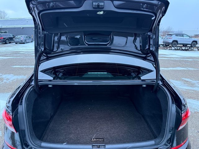 2020 Volkswagen PASSAT SE Leather Sunroof | Canton, Ohio | Ohio Auto Warehouse LLC 2020 Volkswagen PASSAT SE Leather Sunroof | Canton, Ohio | Ohio Auto Warehouse LLC
