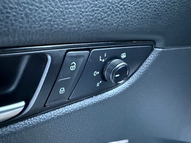 2020 Volkswagen PASSAT SE Leather Sunroof | Canton, Ohio | Ohio Auto Warehouse LLC 2020 Volkswagen PASSAT SE Leather Sunroof | Canton, Ohio | Ohio Auto Warehouse LLC